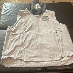 Nike SMU Athletic Sleeveless Pullover